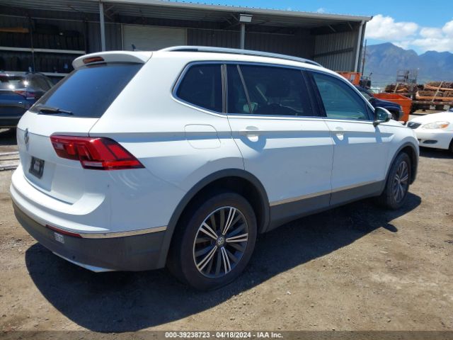 3VV3B7AX6KM197818 Volkswagen Tiguan