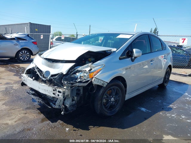 Toyota Prius Two 2015 JTDKN3DU6F0484239 Image 2