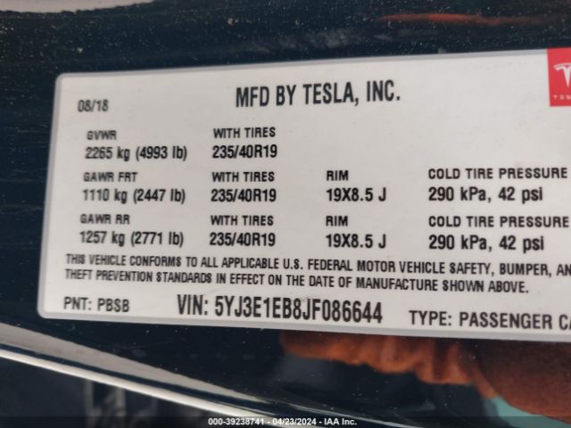 5YJ3E1EB8JF086644 Tesla Model 3 Long Range/performance