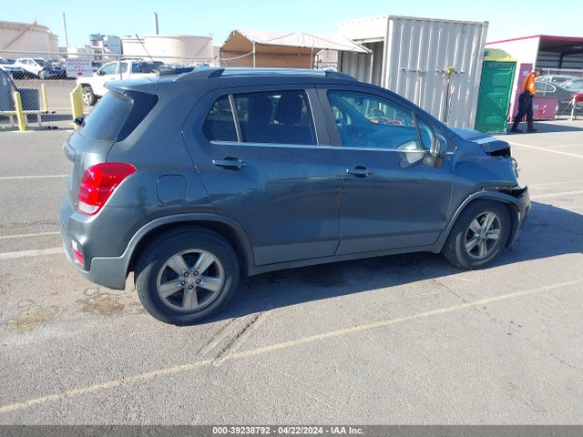 Chevrolet Trax Lt 2018 3GNCJLSB3JL268885 Image 4