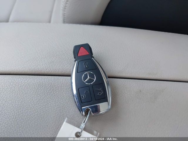 55SWF4JB0GU169123 Mercedes-Benz C 300 Luxury/sport