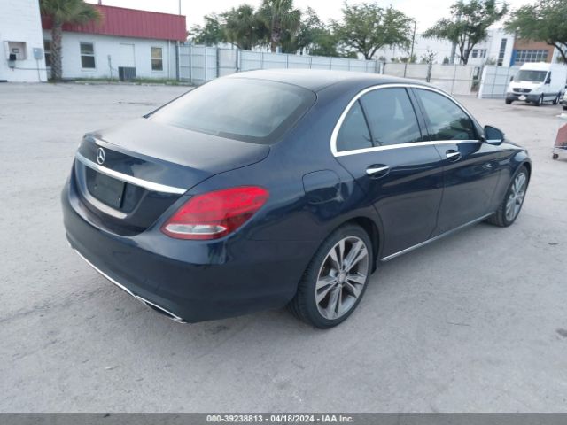 55SWF4JB0GU169123 Mercedes-Benz C 300 Luxury/sport