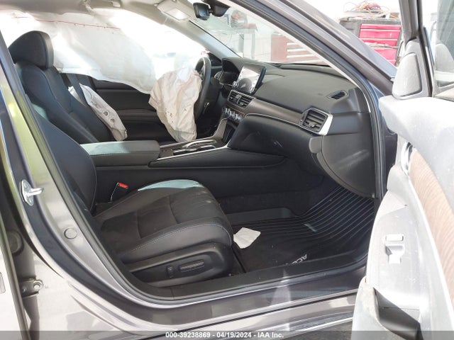 Honda Accord Touring 2021 1HGCV2F95MA004238 Image 5