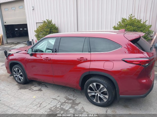 Toyota Highlander Xle 2021 5TDHZRBHXMS083553 Image 14