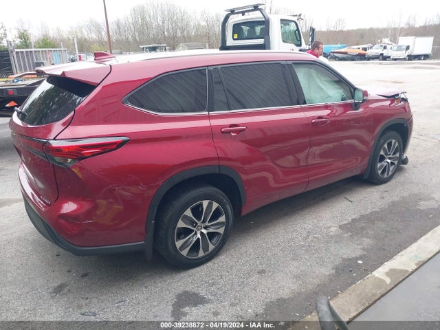 Toyota Highlander Xle 2021 5TDHZRBHXMS083553 Image 4