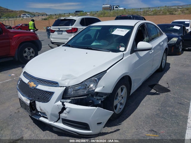 Chevrolet Cruze 1lt Auto 2014 1G1PC5SBXE7466978 Image 2
