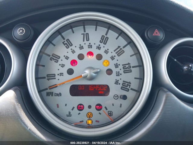 2005 MINI COOPER S WMWRE33555TL15526 Photo 6