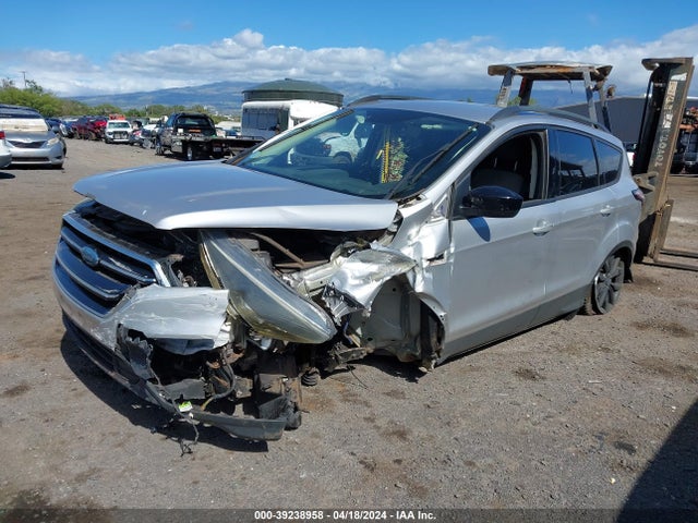 Ford ESCAPE SE 2017 1FMCU0GD9HUE09771 Image 2