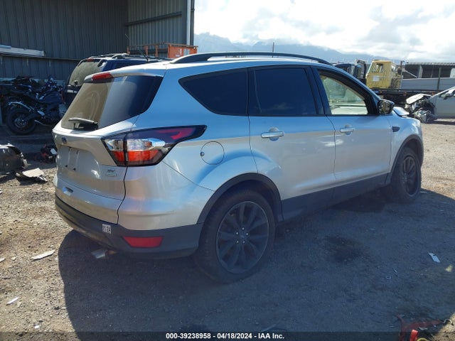 Ford ESCAPE SE 2017 1FMCU0GD9HUE09771 Image 4