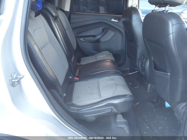 Ford ESCAPE SE 2017 1FMCU0GD9HUE09771 Image 8