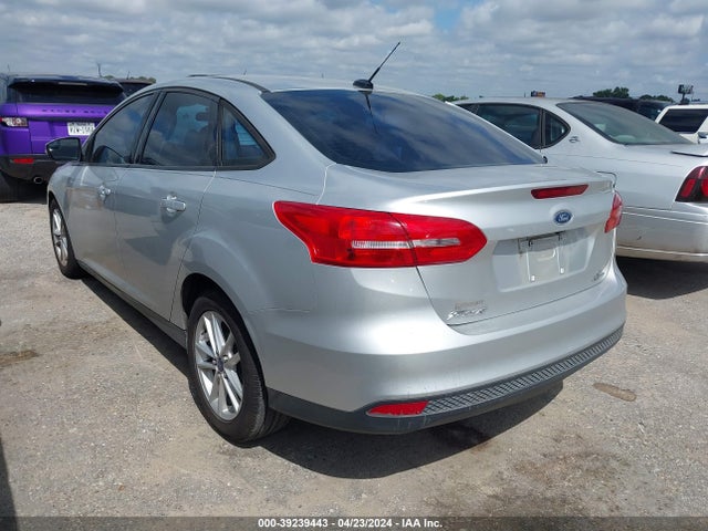 Ford FOCUS SE 2016 1FADP3F25GL239484 Image 3