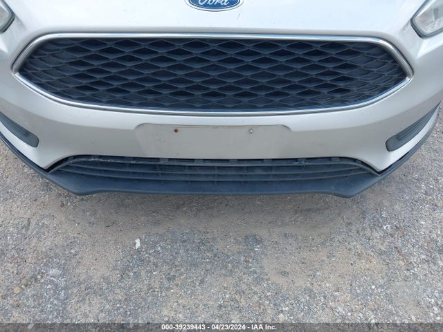 Ford FOCUS SE 2016 1FADP3F25GL239484 Image 6