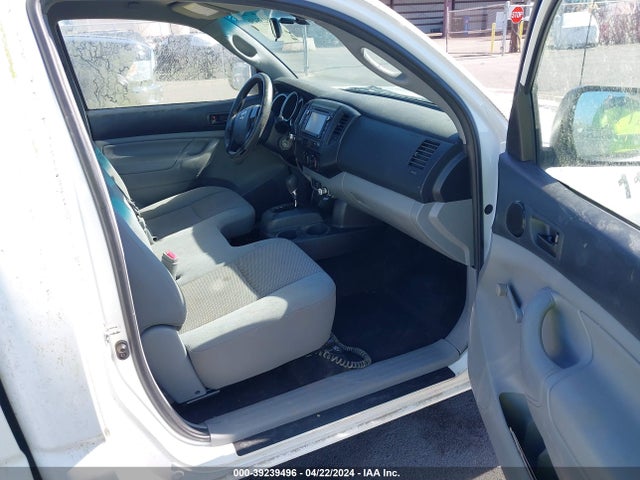 Toyota Tacoma 2014 5TFNX4CNXEX037040 Image 5