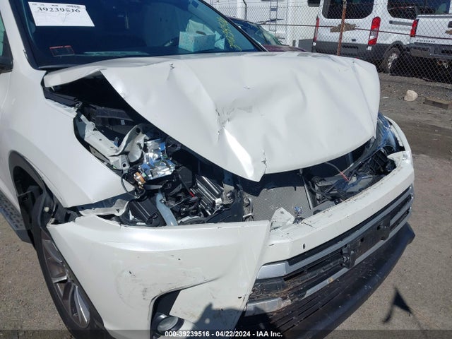 Toyota Highlander Xle 2019 5TDJZRFH2KS588124 Image 6
