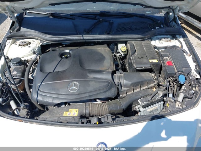 Mercedes-Benz CLA 250 2016 WDDSJ4EB3GN387086 Image 10