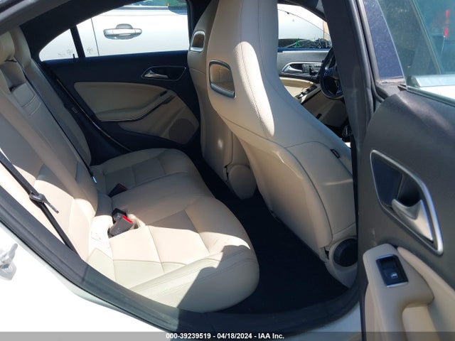 Mercedes-Benz CLA 250 2016 WDDSJ4EB3GN387086 Image 8