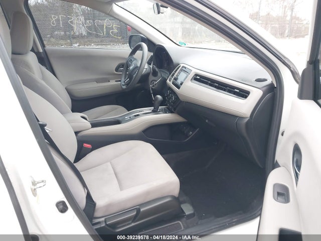 Honda HR-V LX 2016 3CZRU6H37GM723729 Image 5