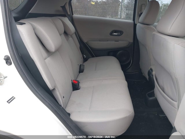 Honda HR-V LX 2016 3CZRU6H37GM723729 Image 8