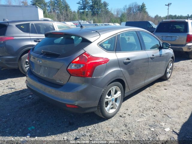 1FADP3K25EL144927 Ford FOCUS SE