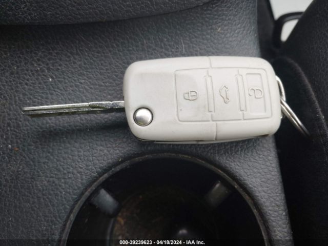 3VWD17AJ0EM437237 Volkswagen Jetta 1.8t Se