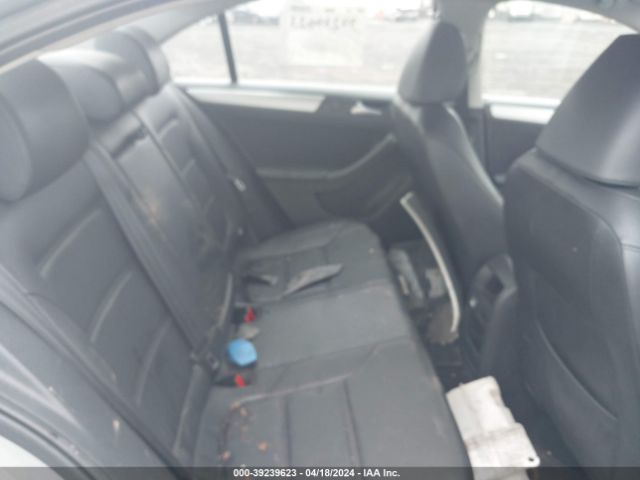 3VWD17AJ0EM437237 Volkswagen Jetta 1.8t Se
