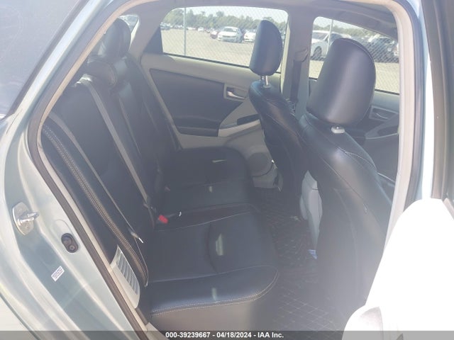 Toyota Prius Three 2014 JTDKN3DU6E1833005 Image 8