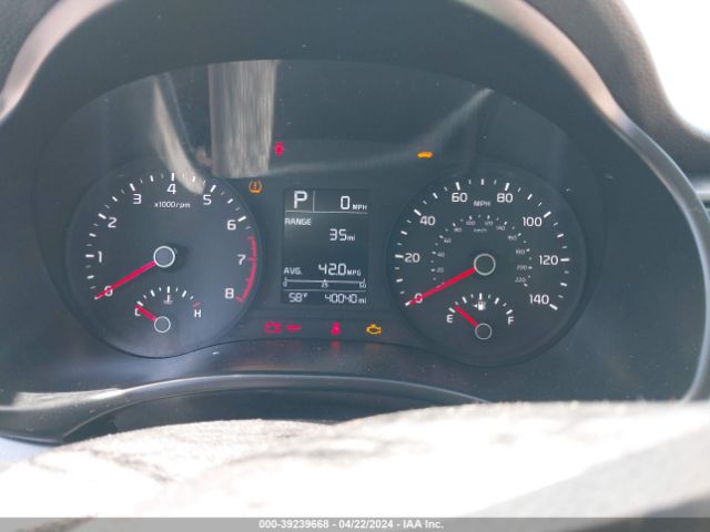 3KPA25AB8KE201859 KIA Rio 5-door S