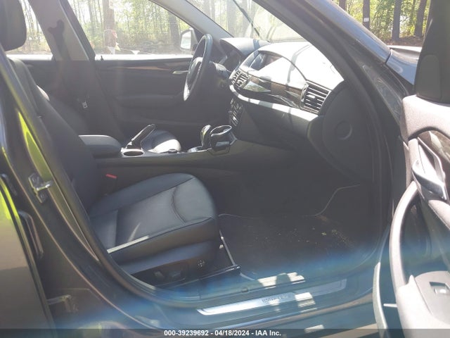 BMW X1 Xdrive28i 2014 WBAVL1C58EVY18075 Image 5