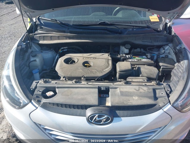 Hyundai TUCSON GLS 2015 KM8JT3AF9FU028053 Image 10