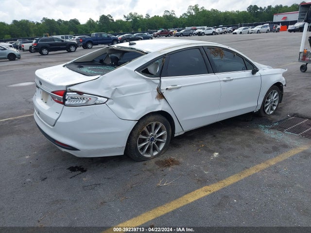 Ford FUSION SE 2017 3FA6P0H75HR125231 Image 4