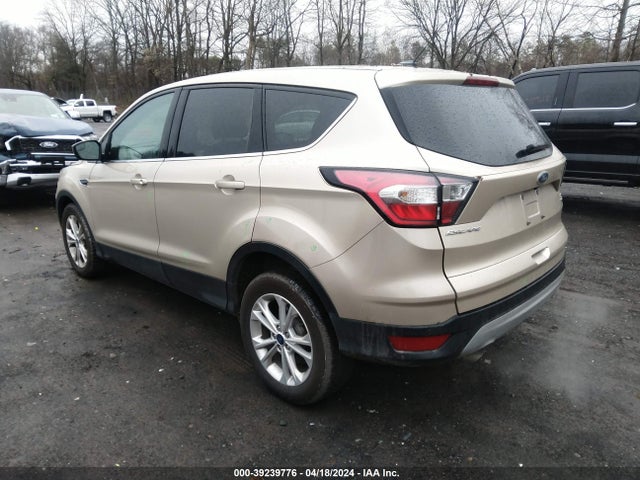 Ford ESCAPE SE 2017 1FMCU0GD2HUE91276 Image 3