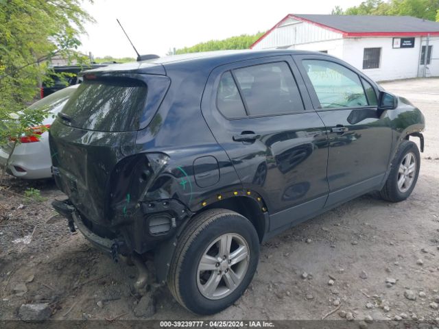 KL7CJNSB8MB306344 Chevrolet Trax Awd Ls