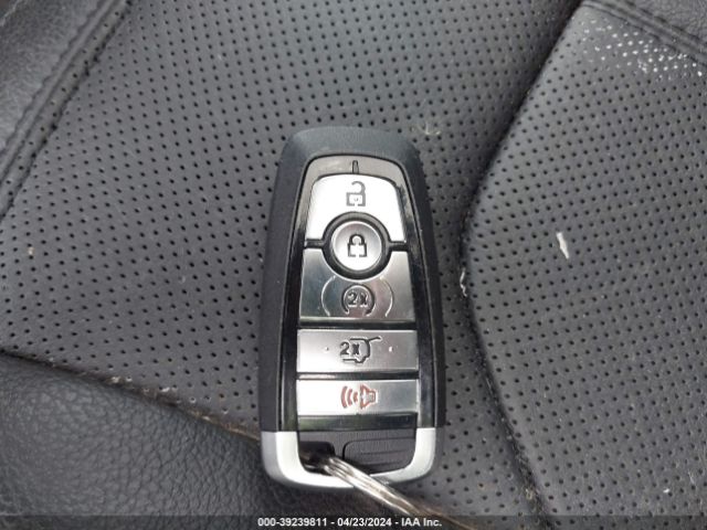1FMJU2AT4MEA15988 Ford Expedition Limited