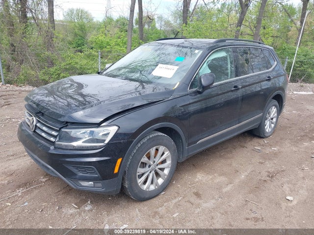 3VV3B7AX9JM011817 Volkswagen Tiguan 2.0t Se/2.0t Sel