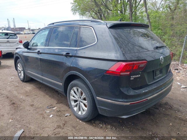 3VV3B7AX9JM011817 Volkswagen Tiguan 2.0t Se/2.0t Sel