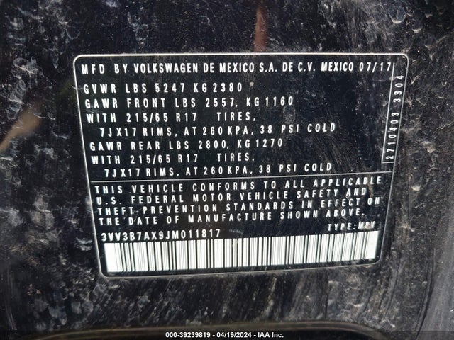 3VV3B7AX9JM011817 Volkswagen Tiguan 2.0t Se/2.0t Sel