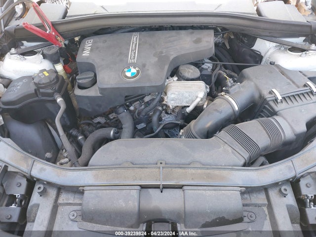BMW X1 Sdrive28i 2015 WBAVM1C5XFV315095 Image 10