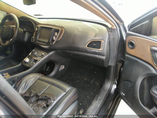 1C3CCCEG5FN601710 Chrysler 200 C
