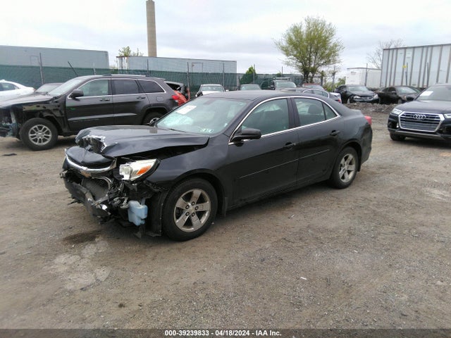 Chevrolet MALIBU LS 2015 1G11B5SL5FF136996 Image 2