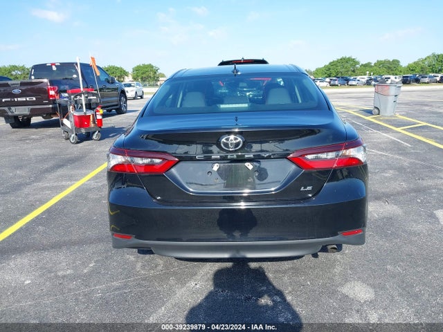 Toyota CAMRY LE 2022 4T1C11AK5NU663723 Image 16