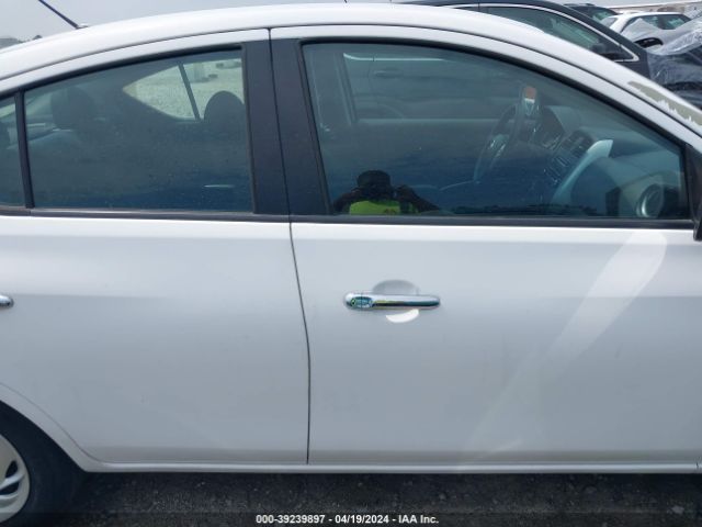 3N1CN7AP1HL878802 Nissan Versa 1.6 Sv