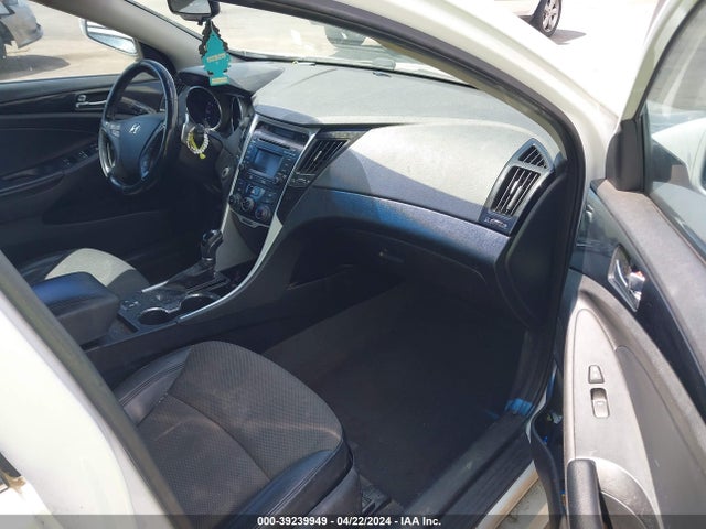 Hyundai SONATA SE 2014 5NPEC4AC2EH853720 Image 5