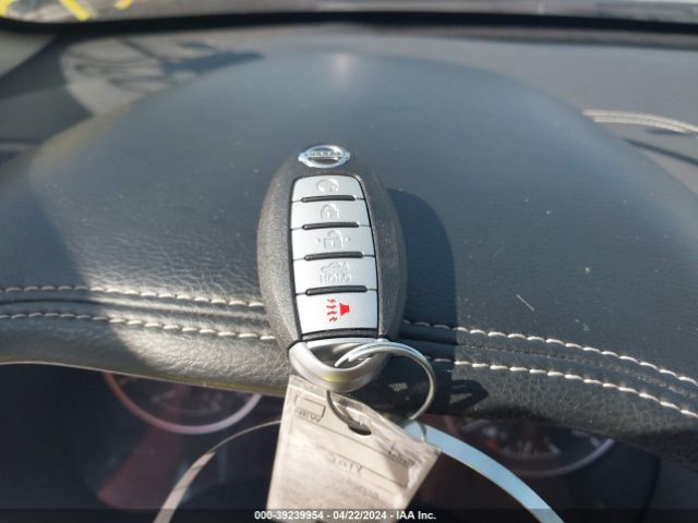 1N4AA6AP7JC374451 Nissan Maxima 3.5 Sv
