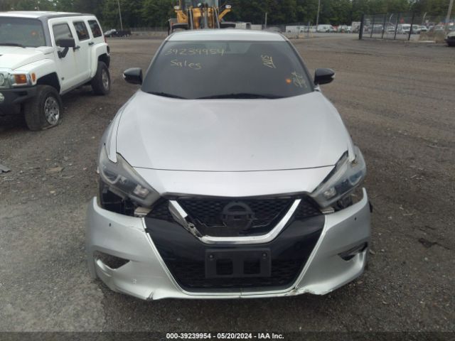 1N4AA6AP7JC374451 Nissan Maxima 3.5 Sv