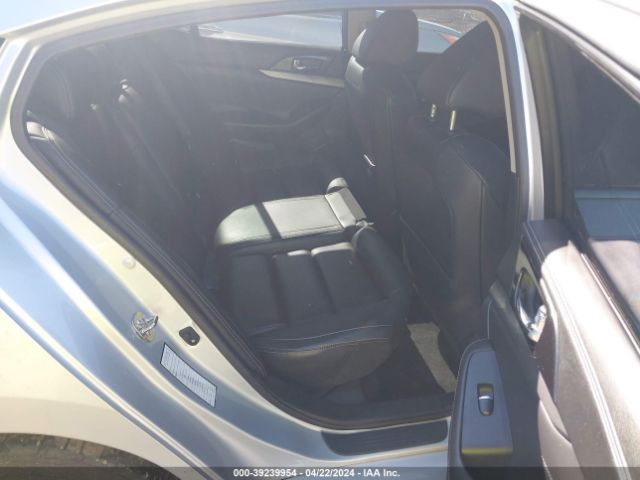1N4AA6AP7JC374451 Nissan Maxima 3.5 Sv