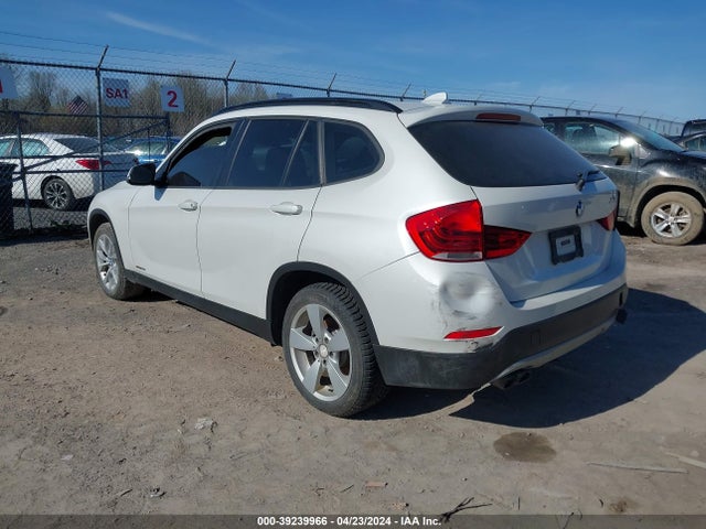 BMW X1 Xdrive28i 2014 WBAVL1C51EVY13008 Image 3