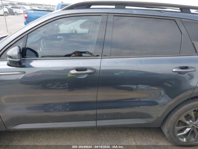 5XYRKDLF6NG104972 KIA Sorento X-line Sx Prestige