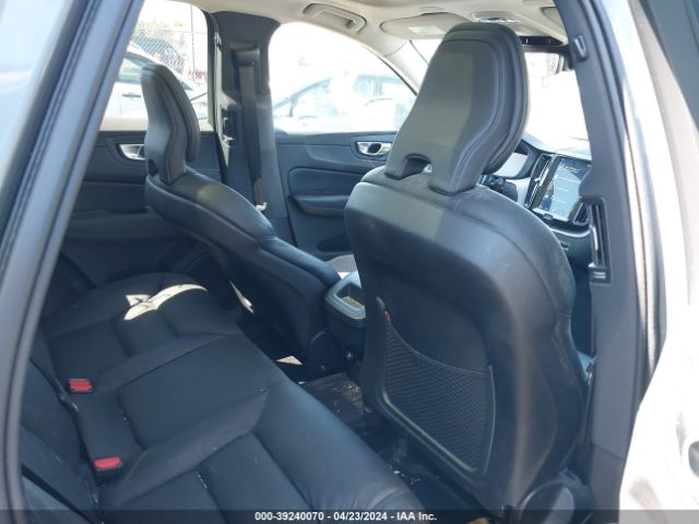 YV4A22RK3L1504875 Volvo Xc60 T6 Momentum