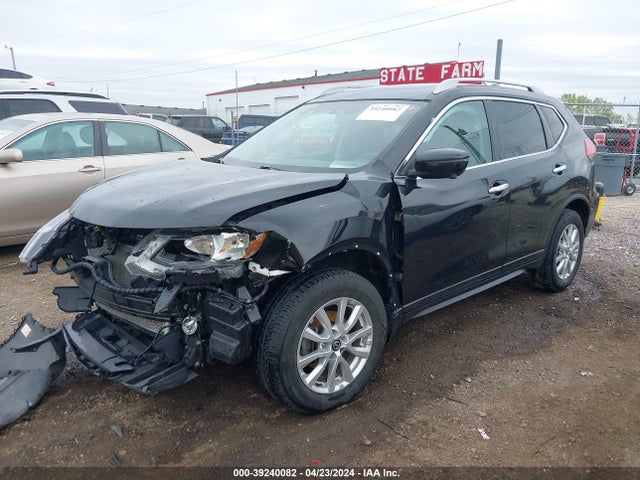 Nissan ROGUE SV 2017 5N1AT2MV1HC794865 Image 2