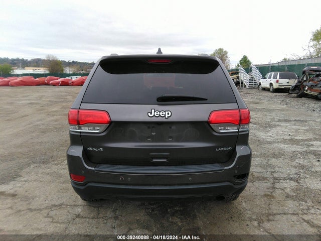 1C4RJFAG5KC566532 Jeep Grand Cherokee Laredo E 4x4